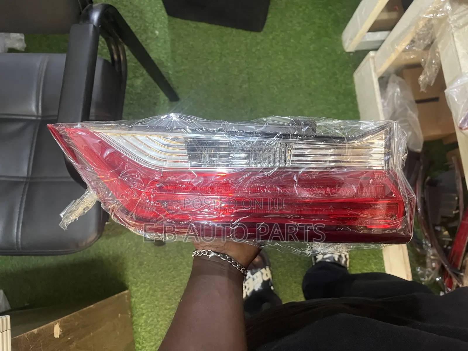 CRV 2018 Boot Light Left Side