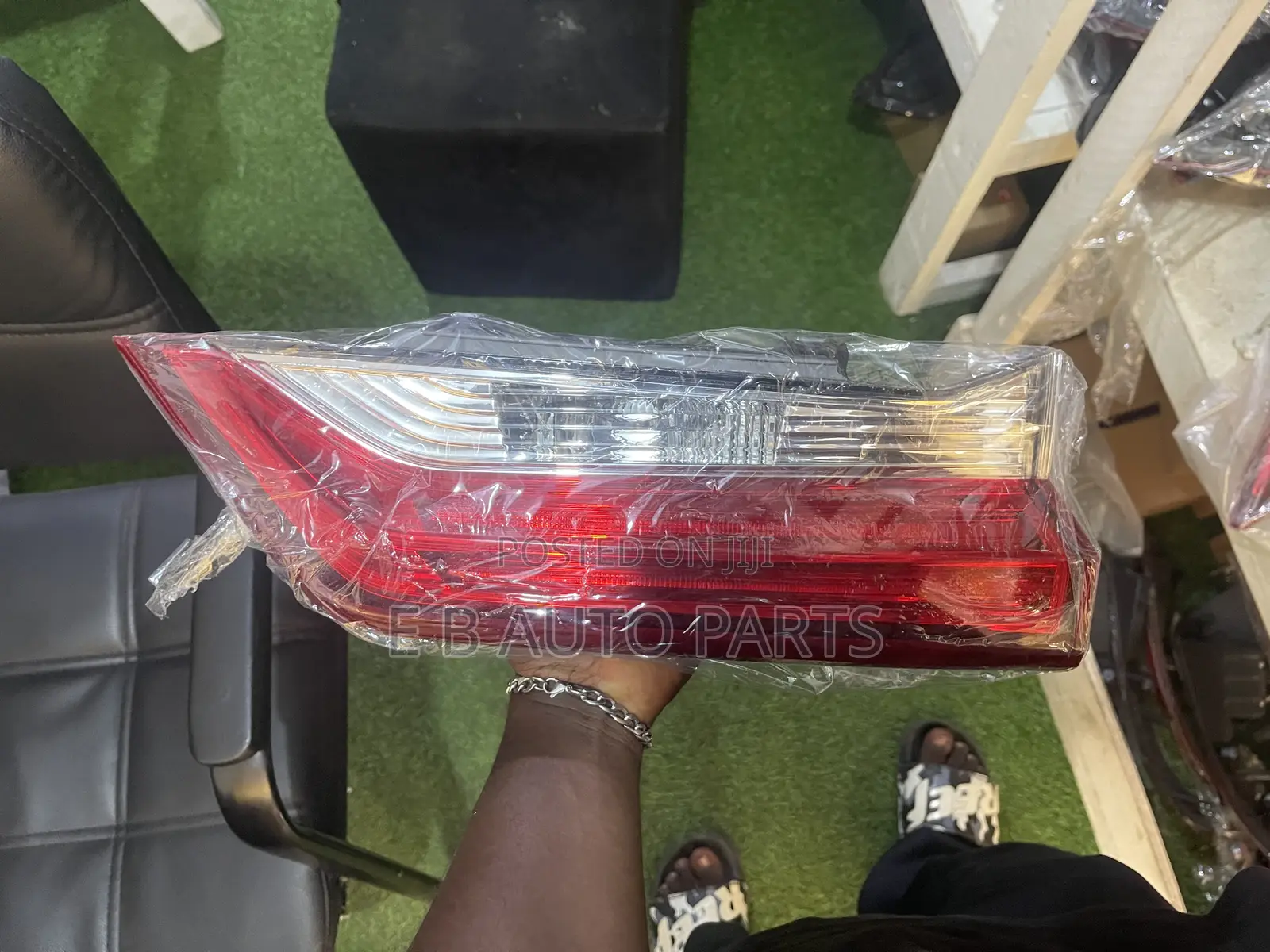 CRV 2018 Boot Light Left Side
