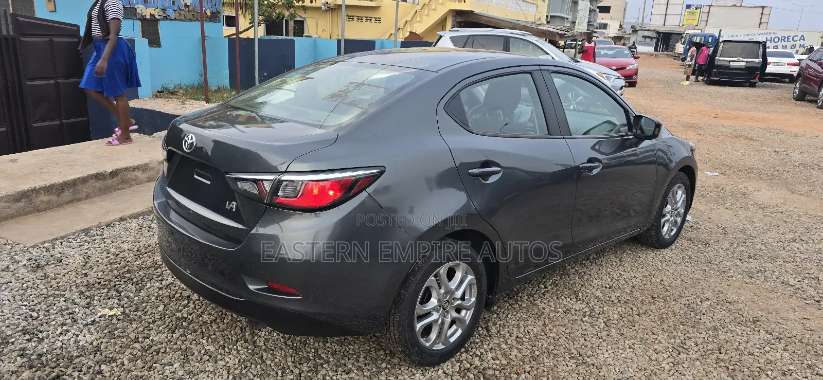 Toyota Yaris iA 1.5 FWD 2017 Gray