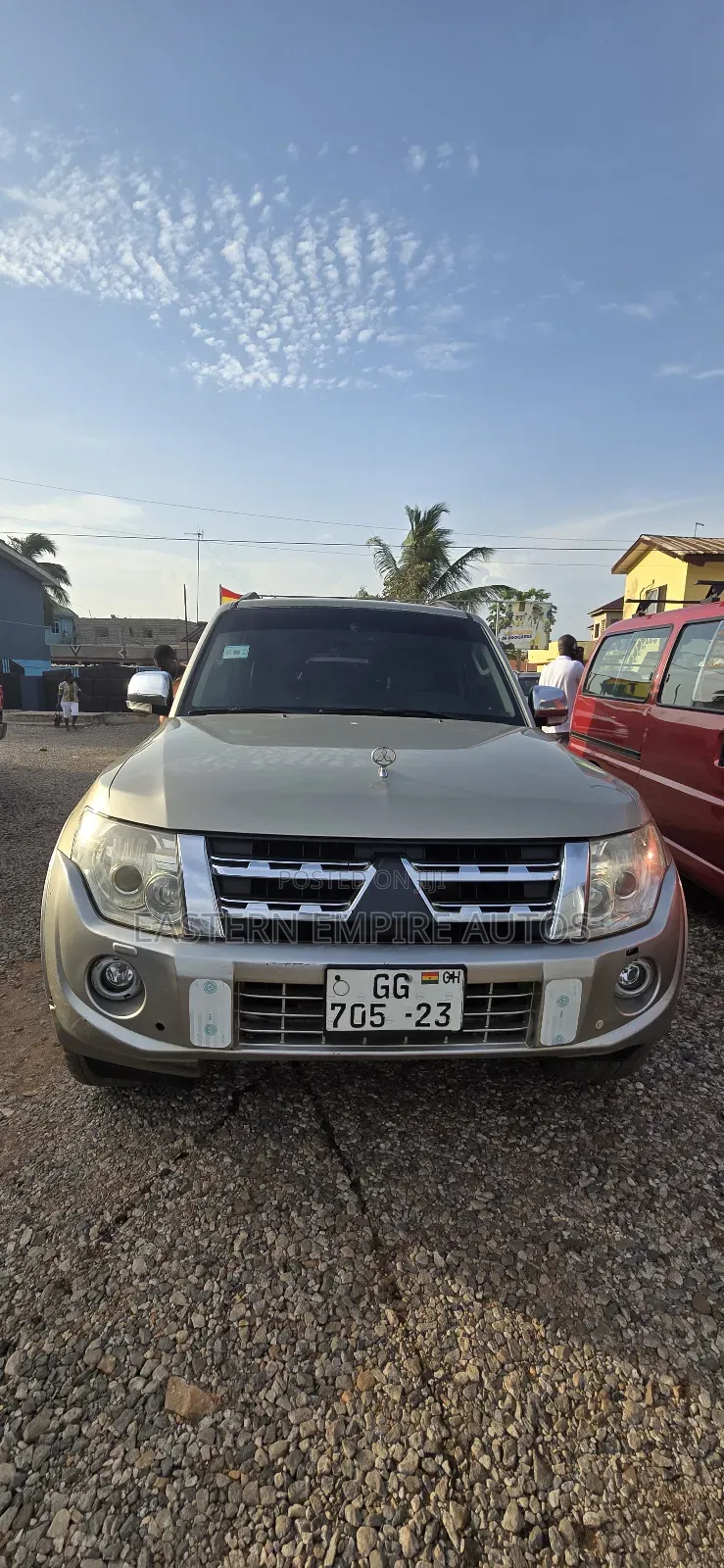 Mitsubishi Pajero V90 3.8 V6 GLS/GLX 2015 Gold