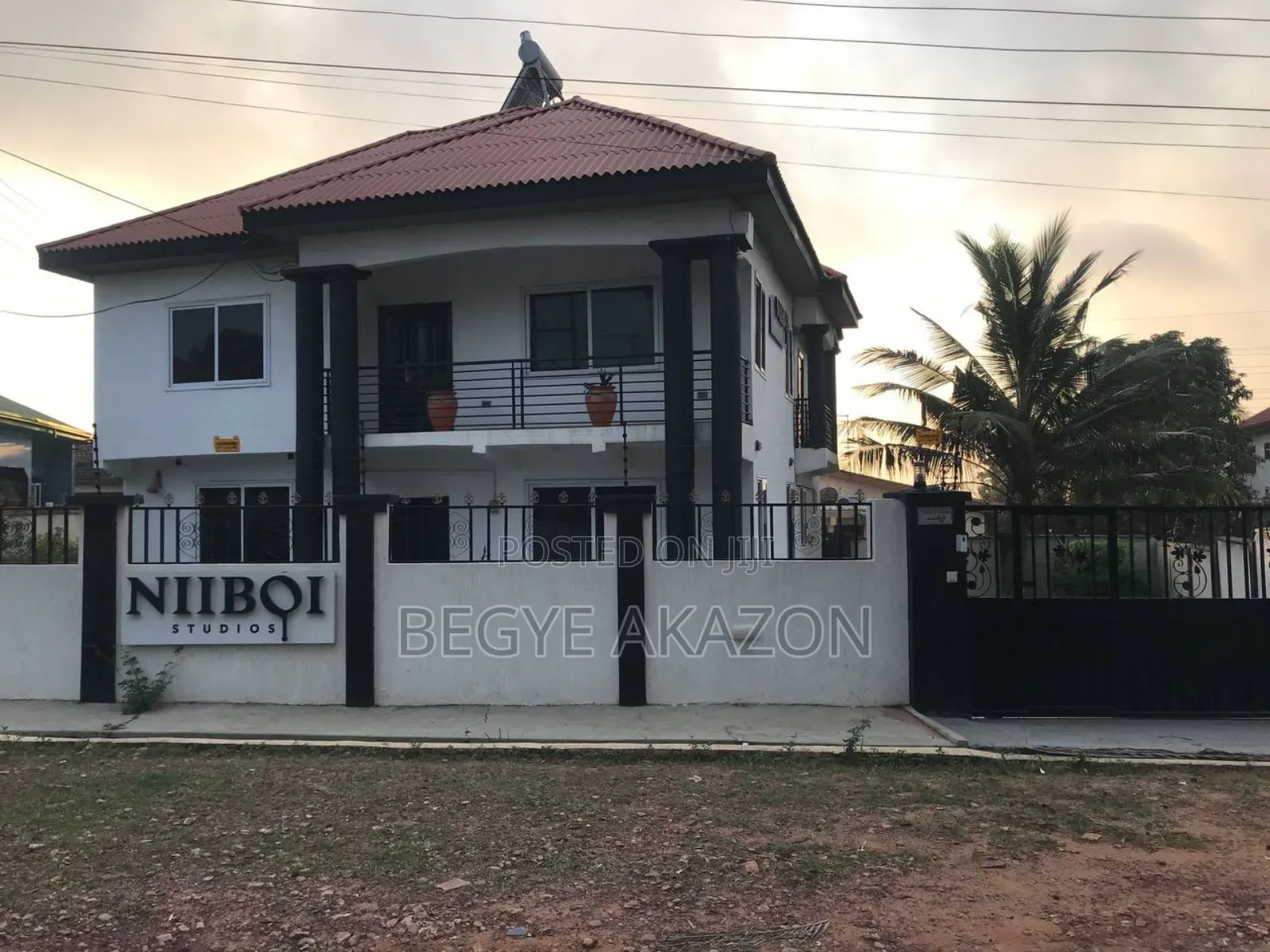 3bdrm House in Begye, Kwabenya for sale