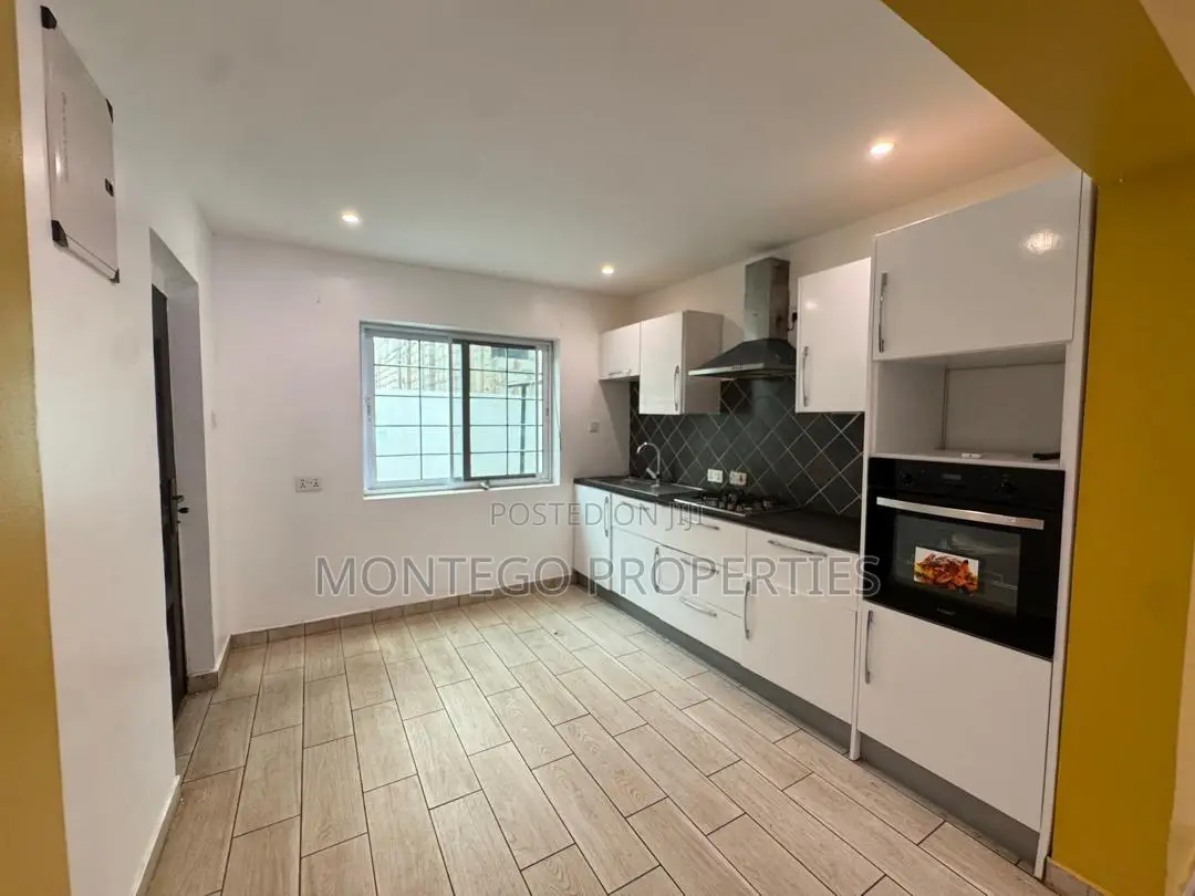 2bdrm Townhouse / Terrace in East Legon Hills for rent