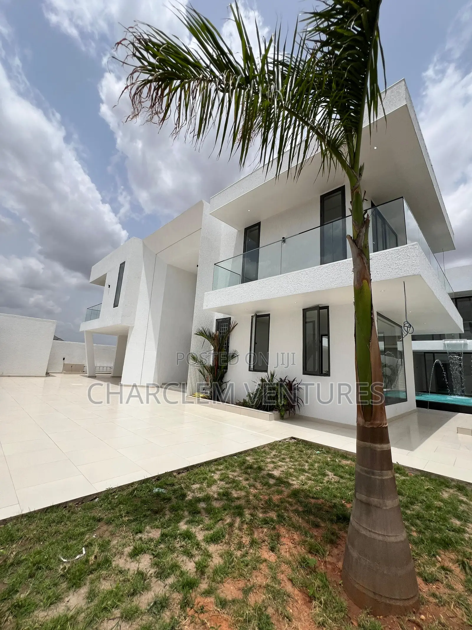5bdrm House in Charclem Ventures, Oyarifa for sale