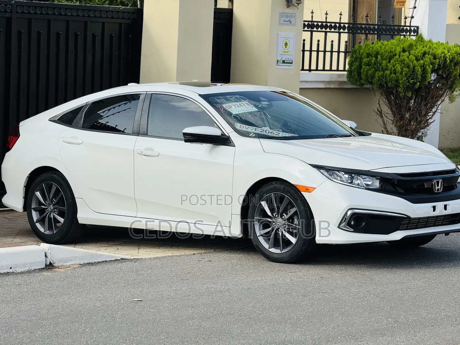 Honda Civic EX Sedan 2020 White