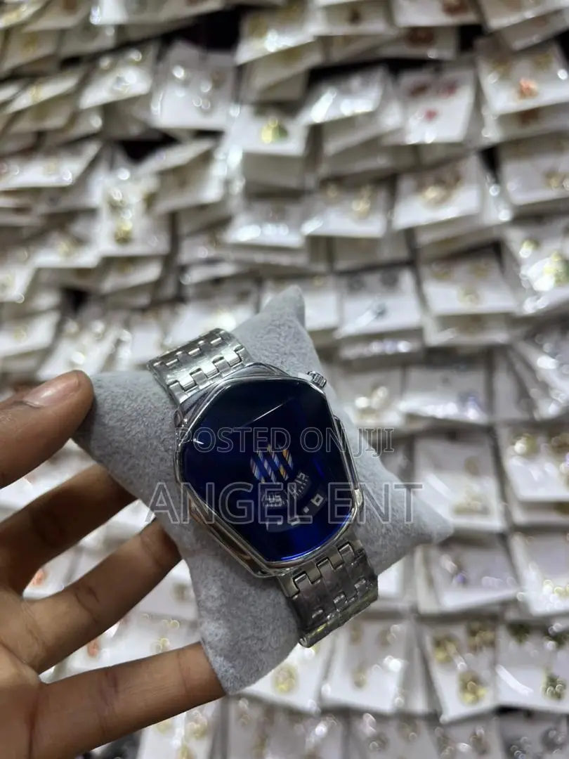 Relogio Masculino Watches (Delivery Before Payment Accepted in Accra)