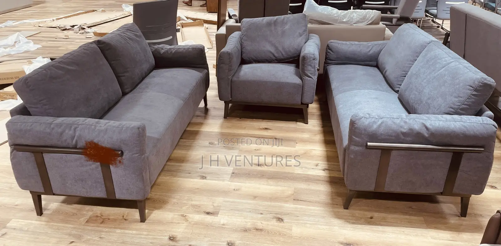Office Sofa (3+3+1)