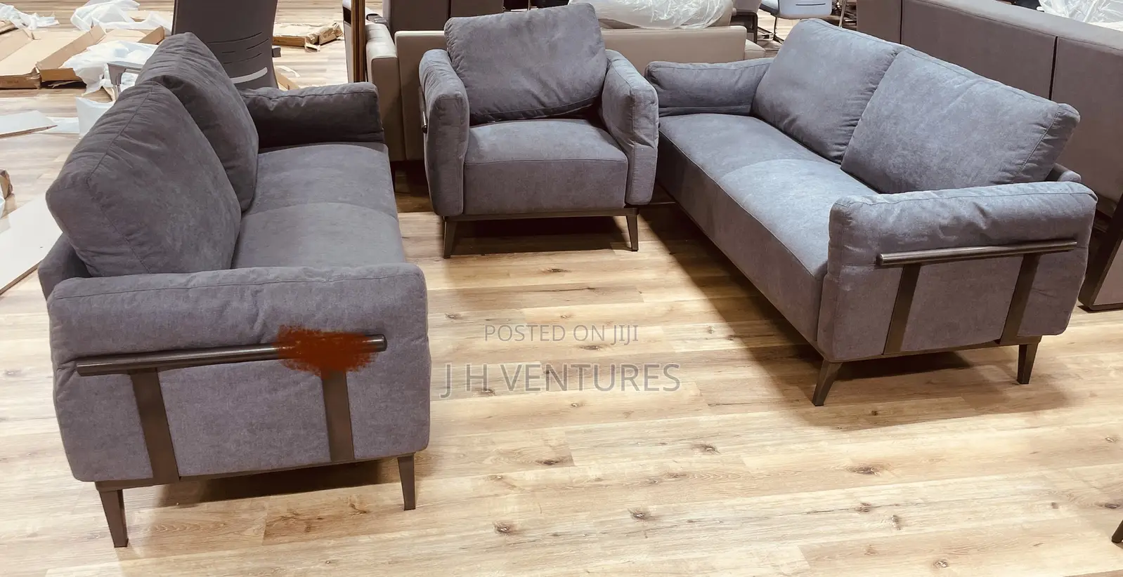 Office Sofa (3+3+1)