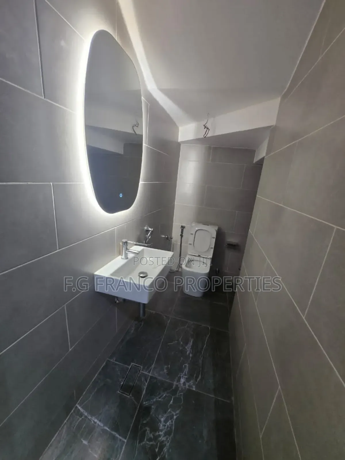 4bdrm House in Kg Franco Properties, Spintex for sale
