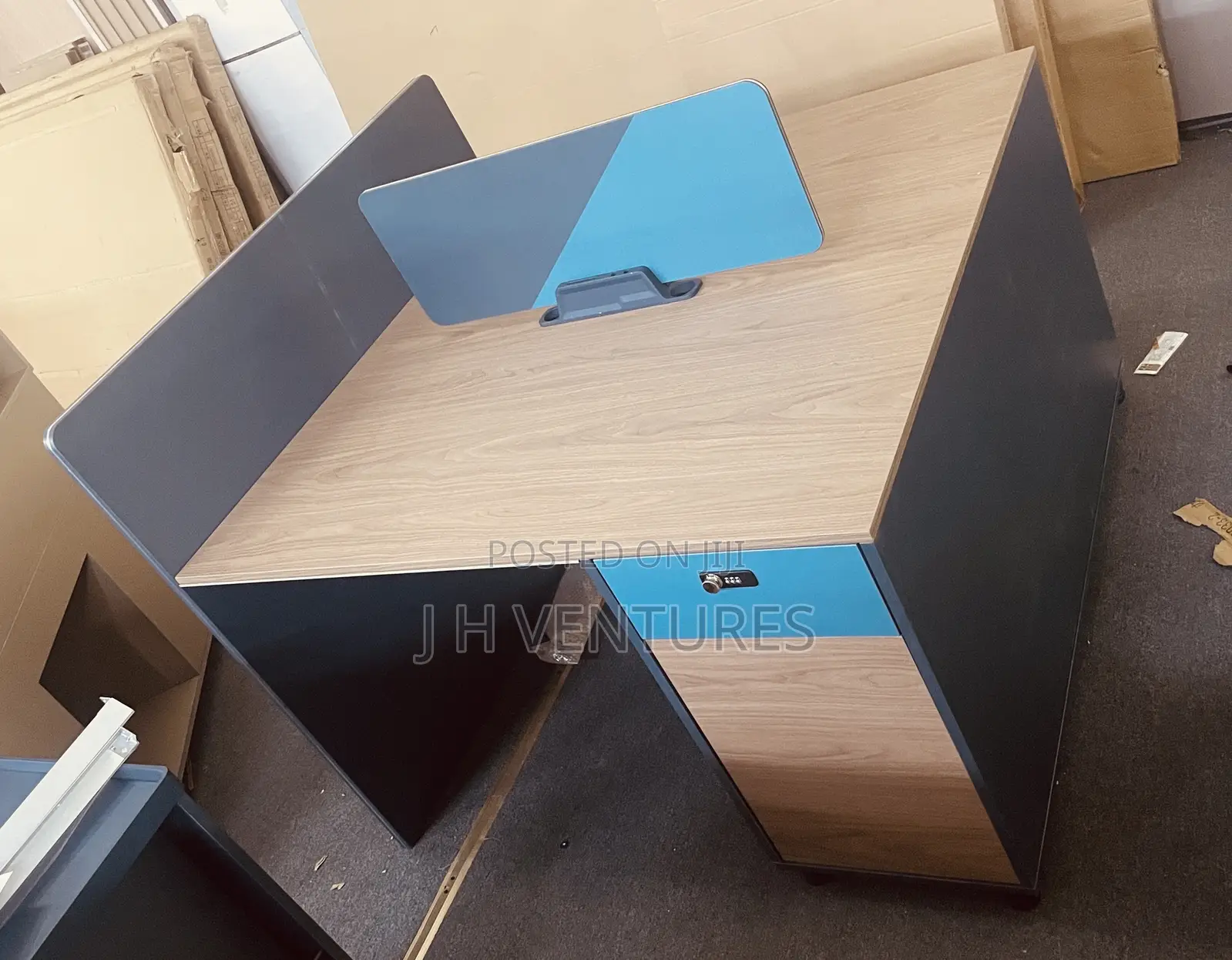 2 Seater Workstation (D-3)