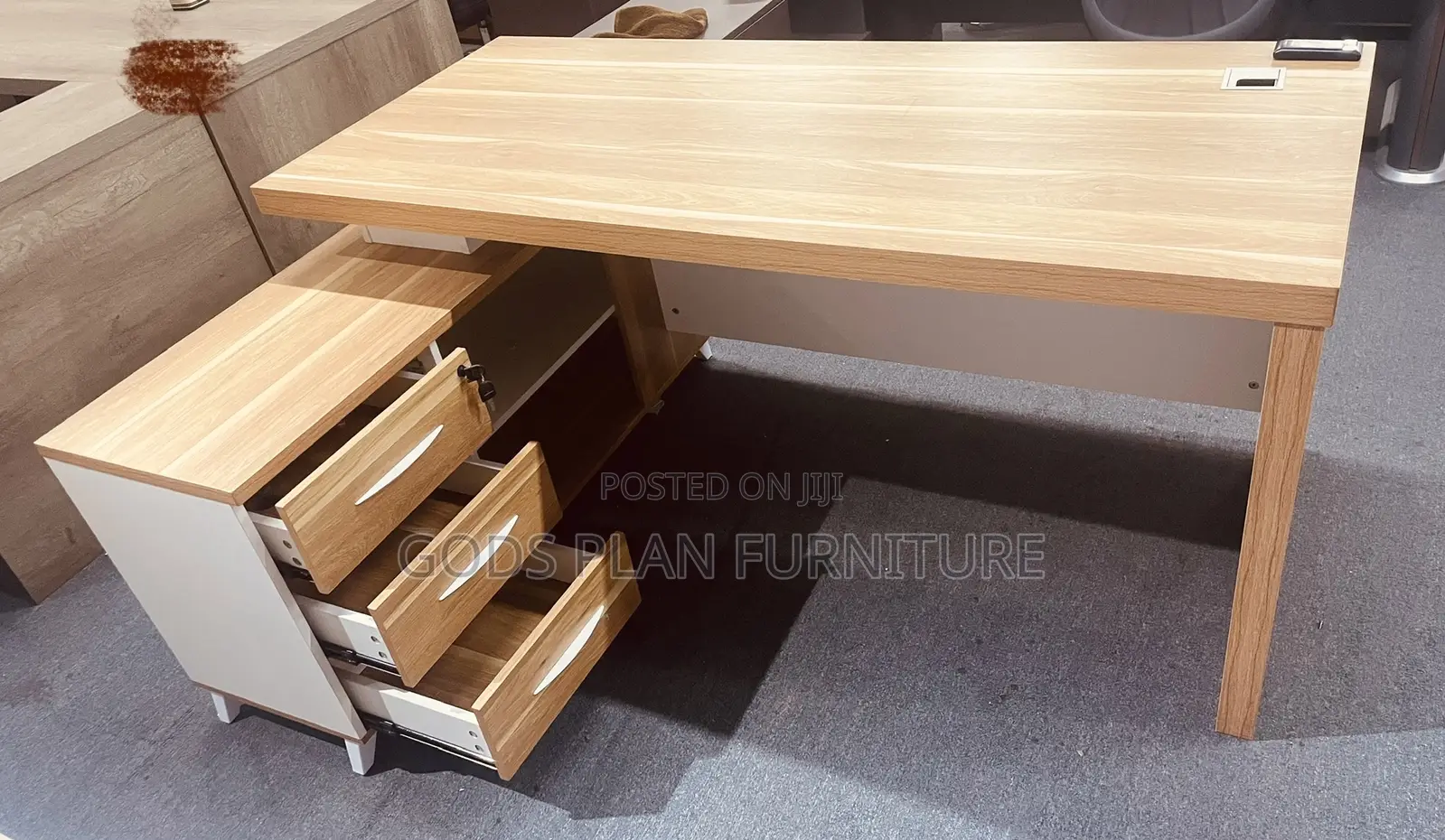 L Shaped Office Desk (2716)