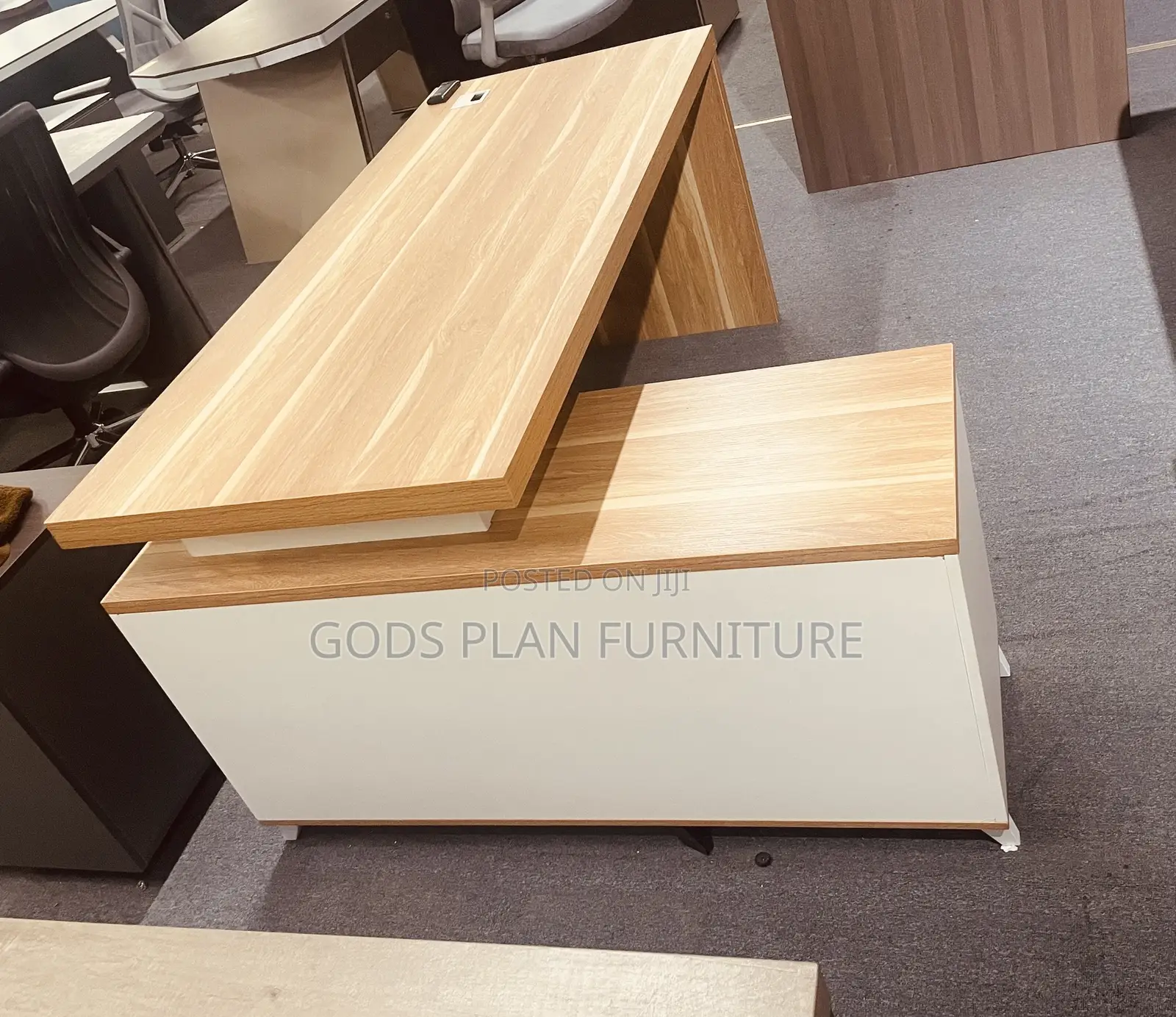 L Shaped Office Desk (2716)