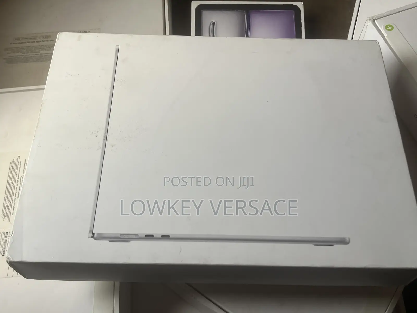 New Laptop Apple MacBook Air 2024 M3 15-inch 16GB Apple M3 SSD 512GB