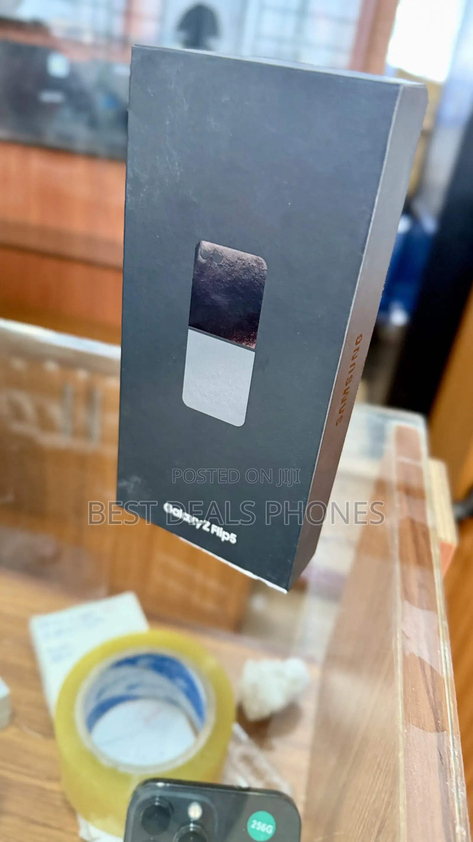 New Samsung Galaxy Z Flip 5 256 GB Yellow