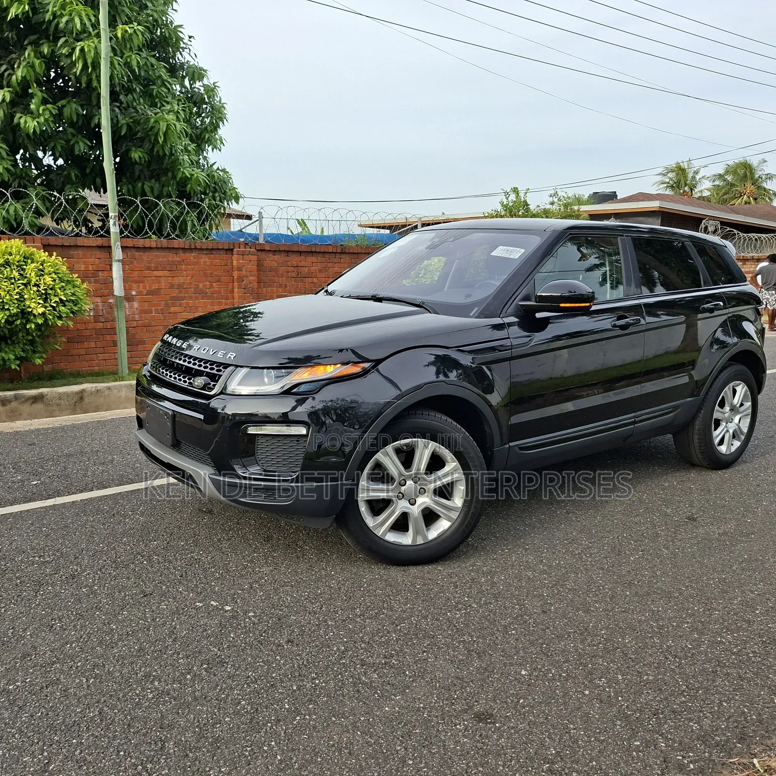 Rover Land 2017 Black