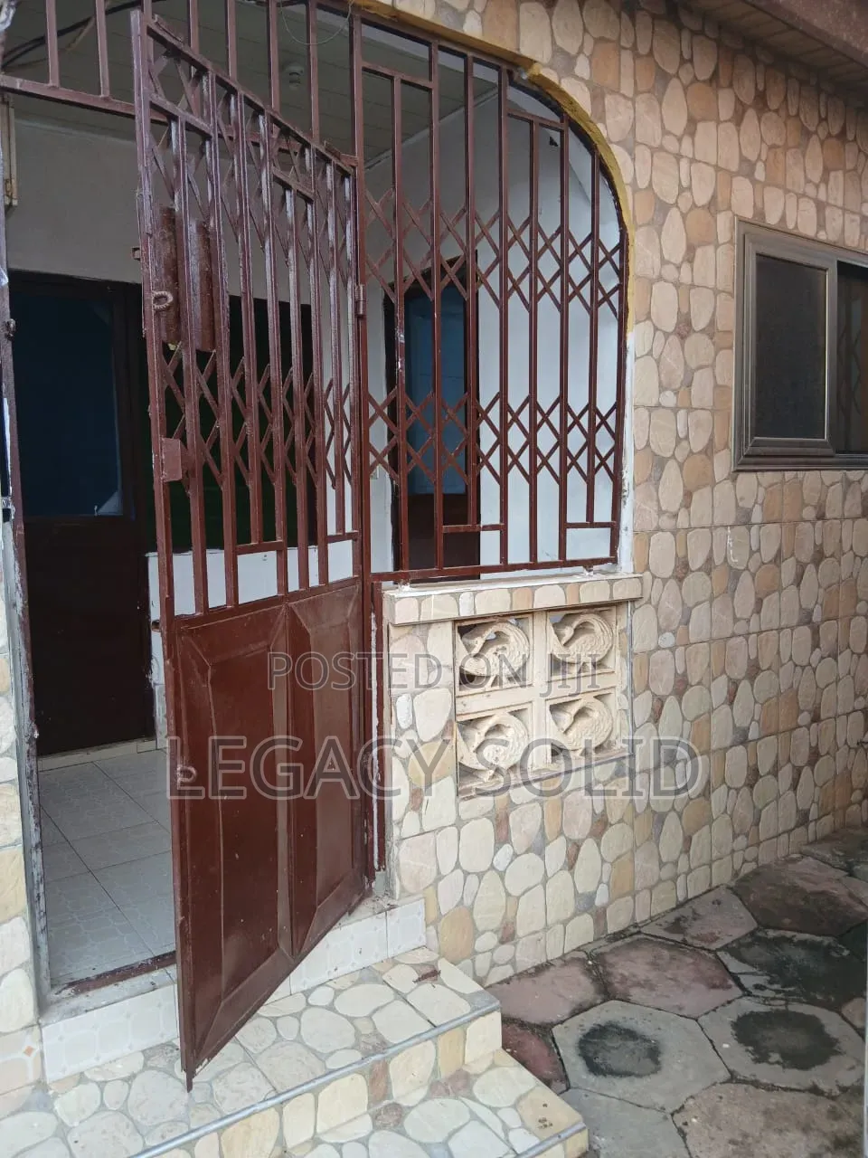 1bdrm Apartment in Legacy Solid Real, Ledzokuku-Krowor for rent