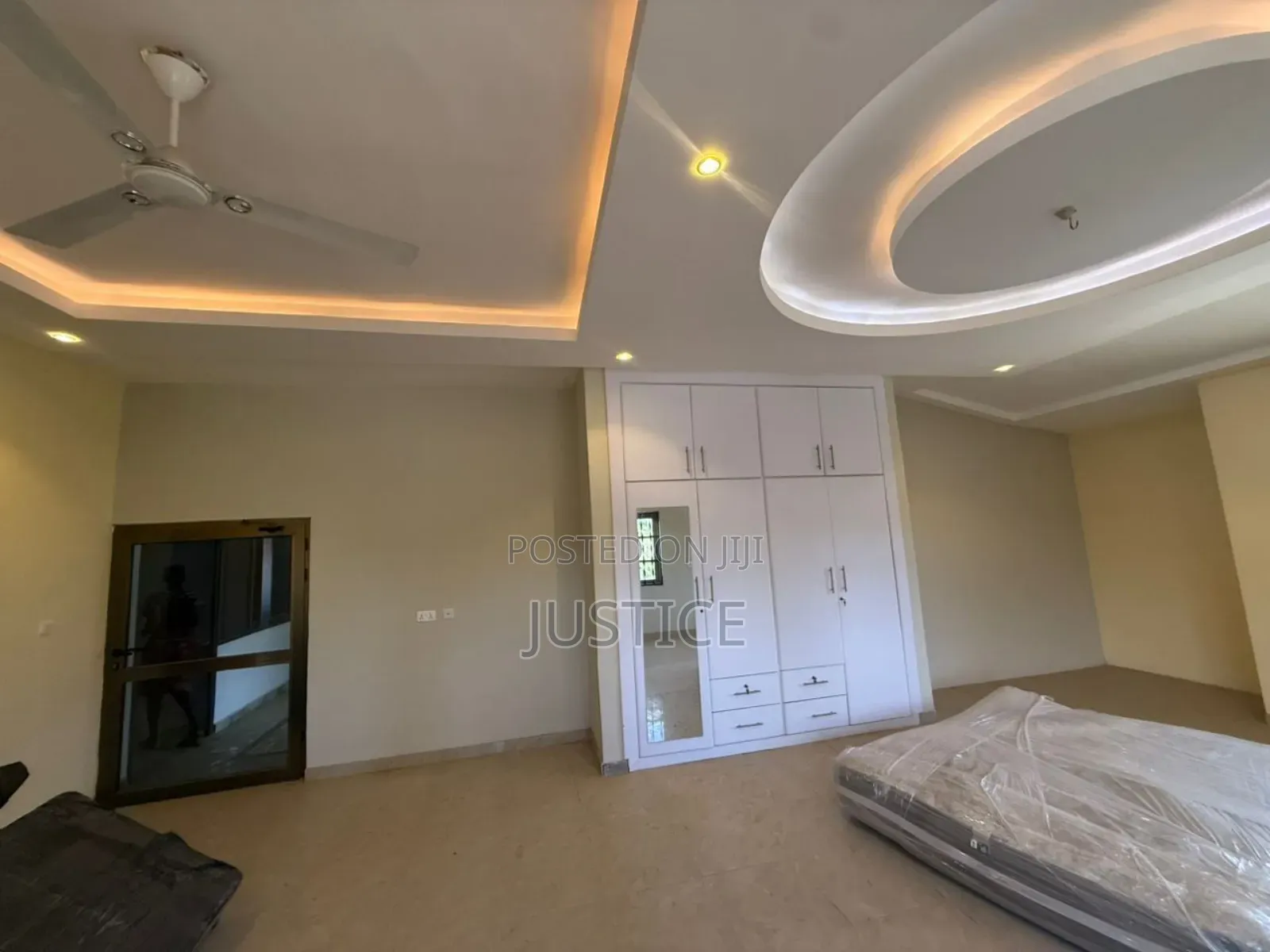 5bdrm House in Old Barrier for sale