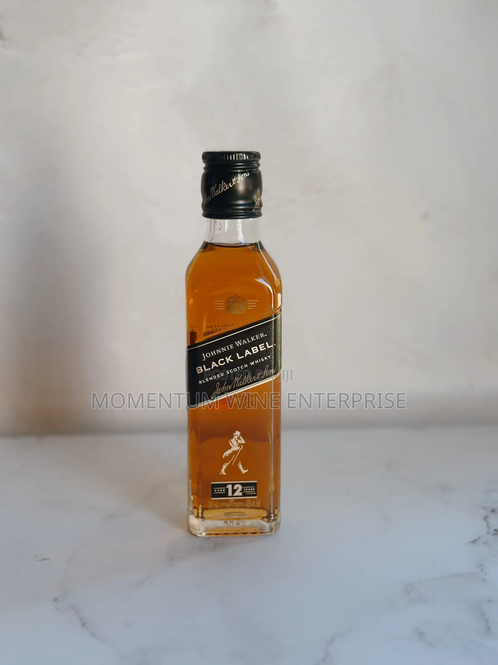Johnnie Walker Black Label Whiskey 200ml