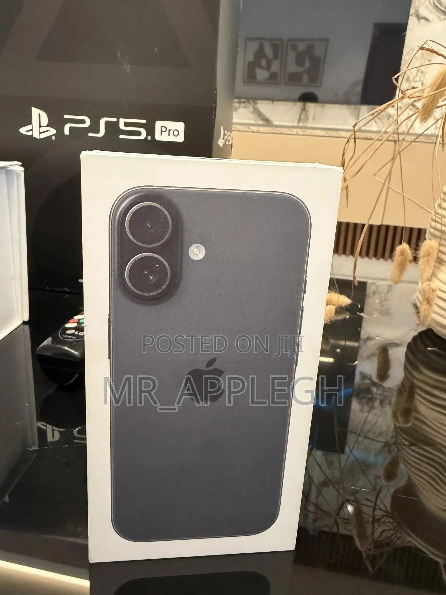 New Apple iPhone 17 512 GB Black