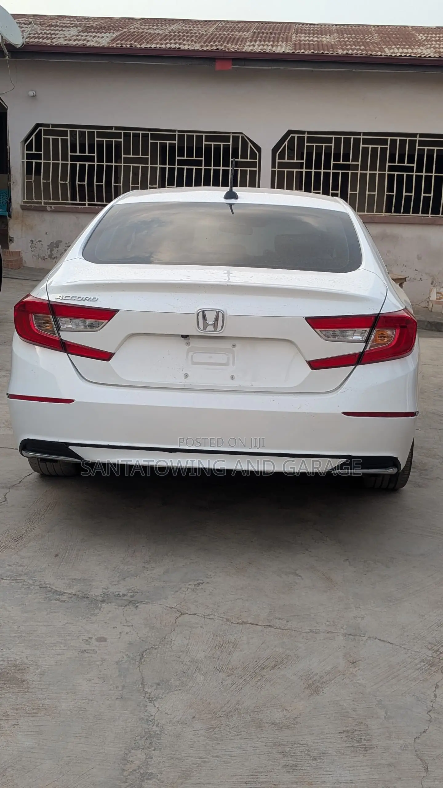 Honda Accord 2018 White
