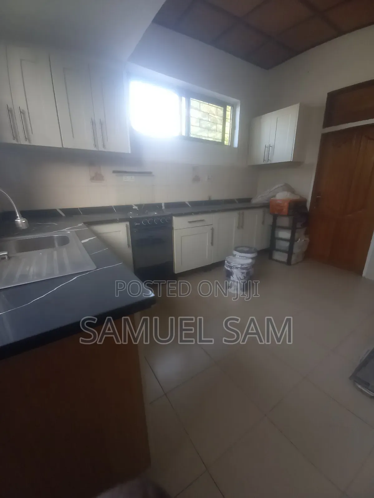 Furnished 3bdrm Apartment in Tema Community 10 for rent