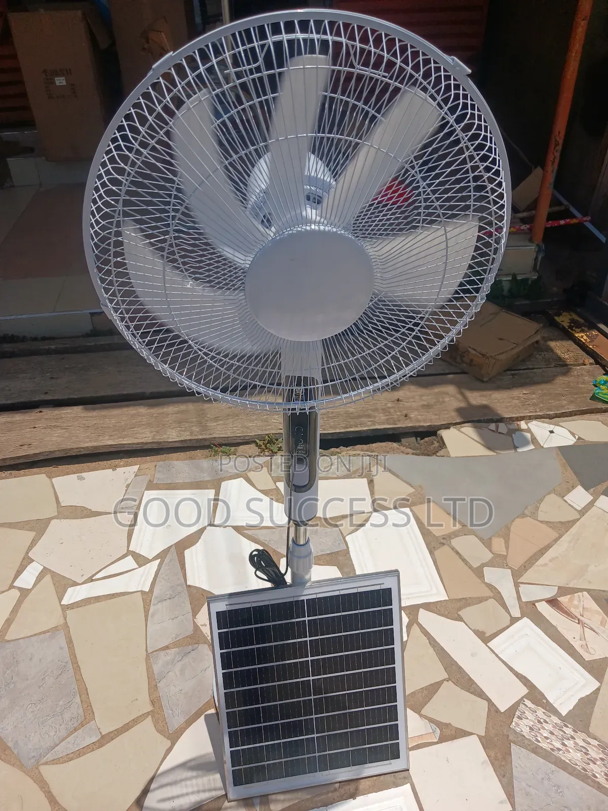 Sollar Standing Fan