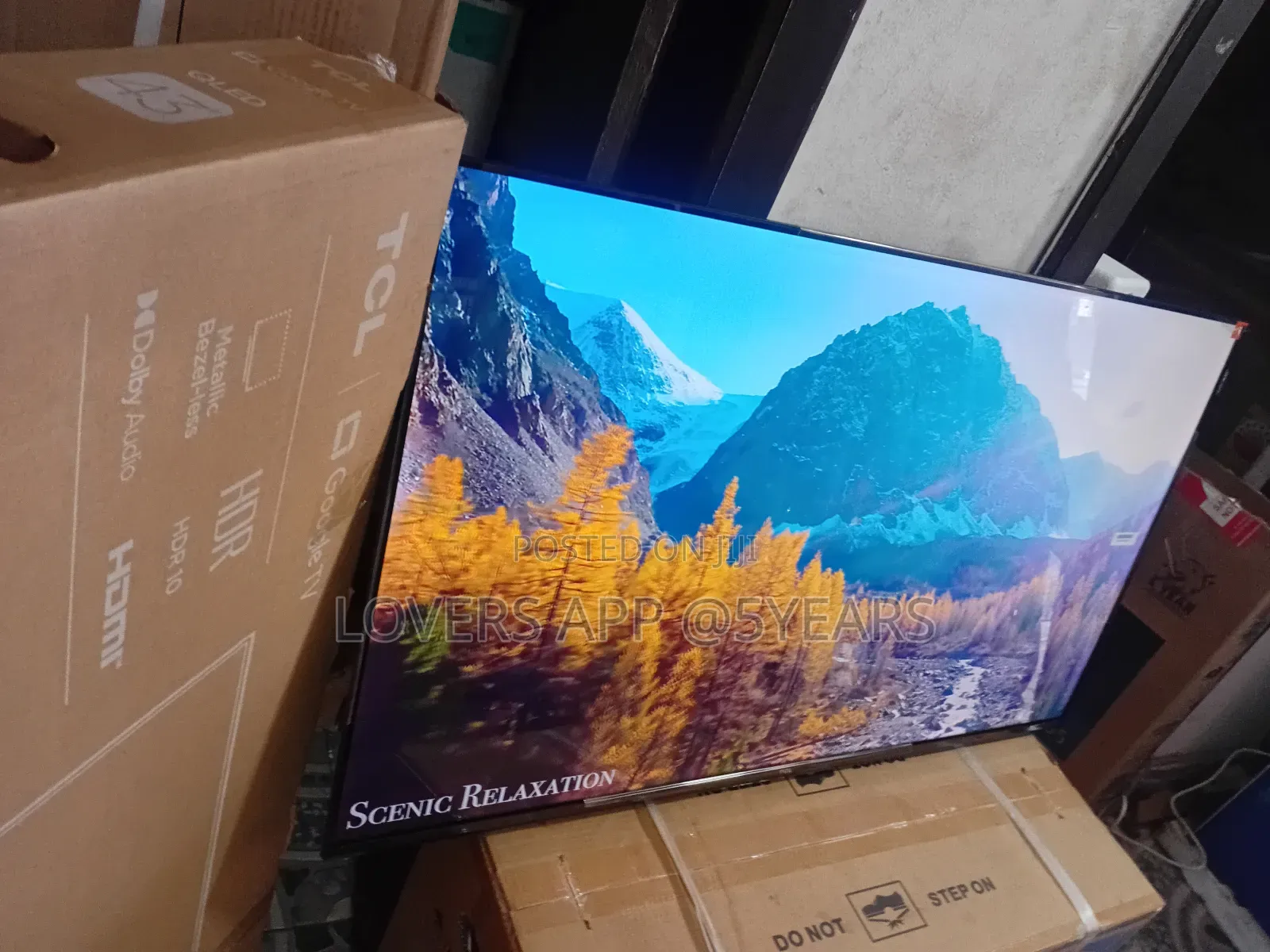 TCL Q43led Smart Tv With Wide Colour Gamut .