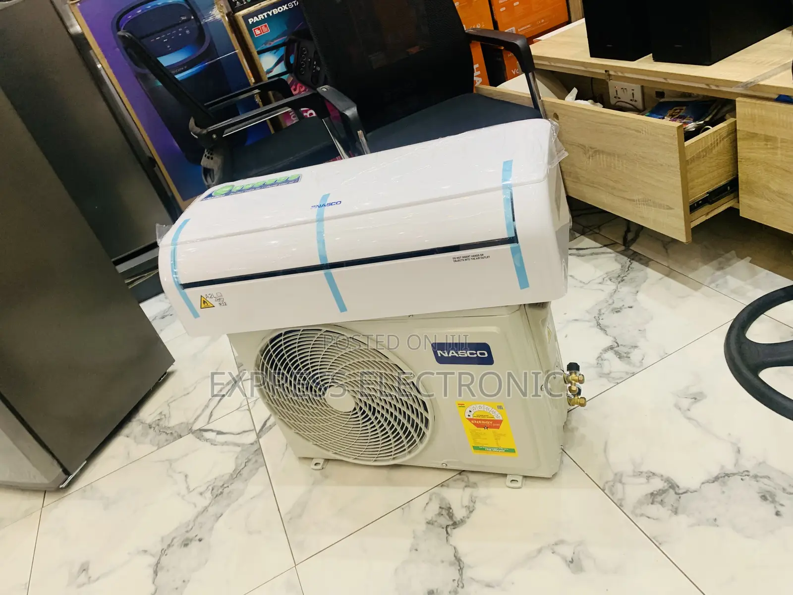 Eco Friendly Mode Function Split Dual Inverter 1.5hp Nasco White
