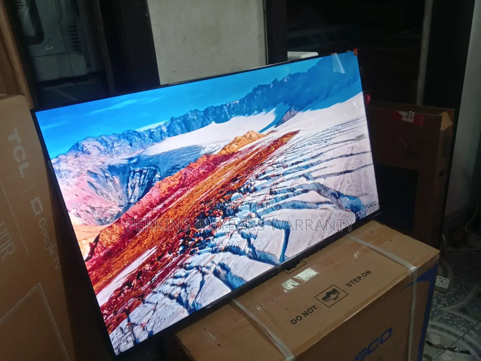 TCL Smart Cast 43"Inches Led Tv With Wifi