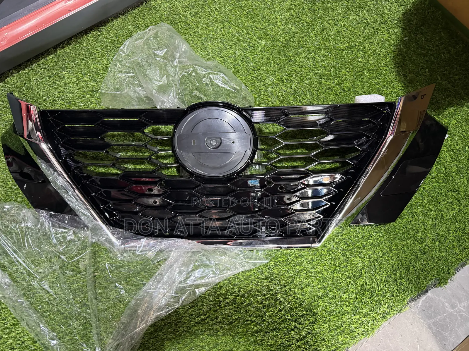 Nissan Sentra 2022 Grill Available