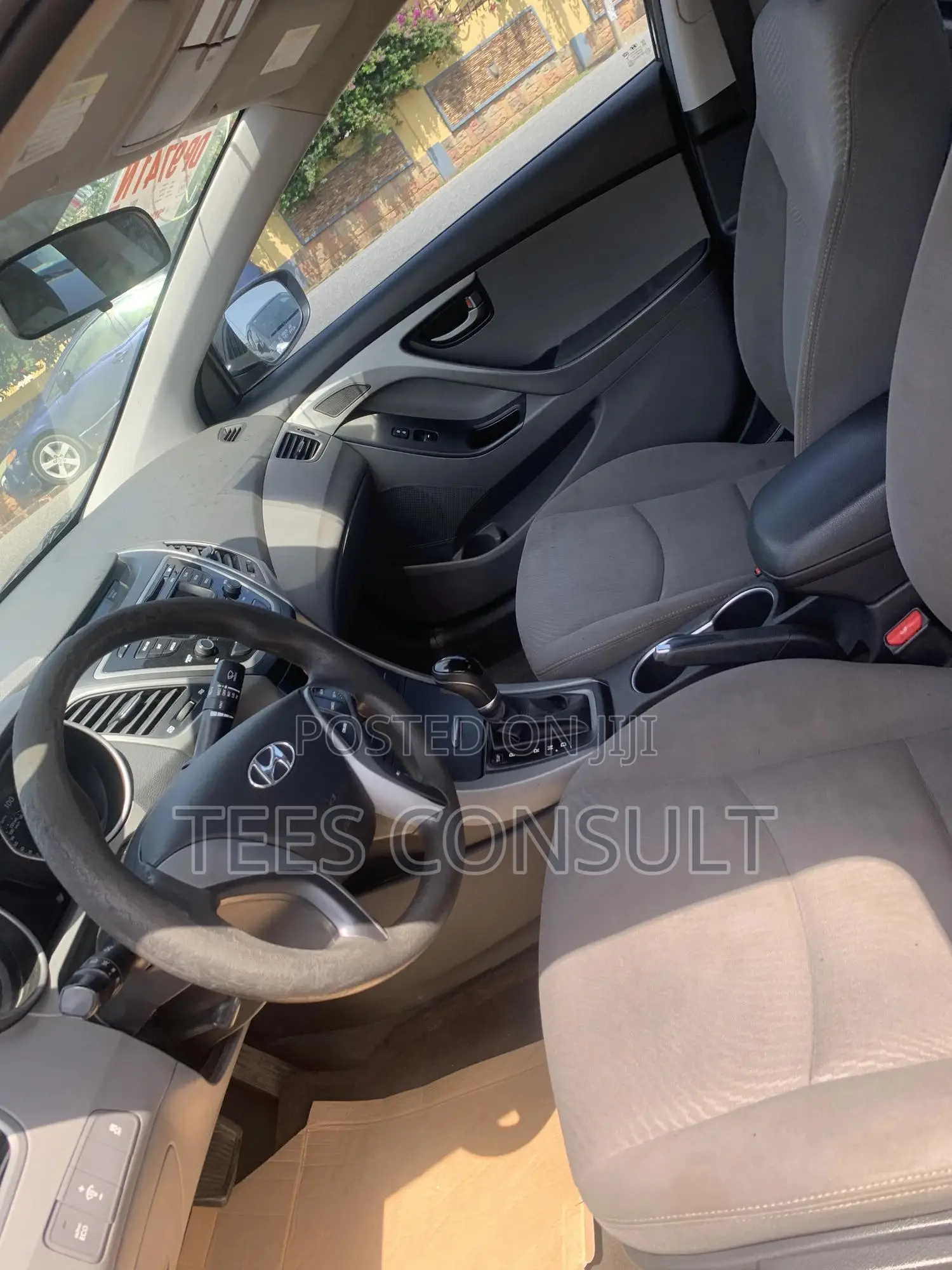 Hyundai Elantra 2016 Black