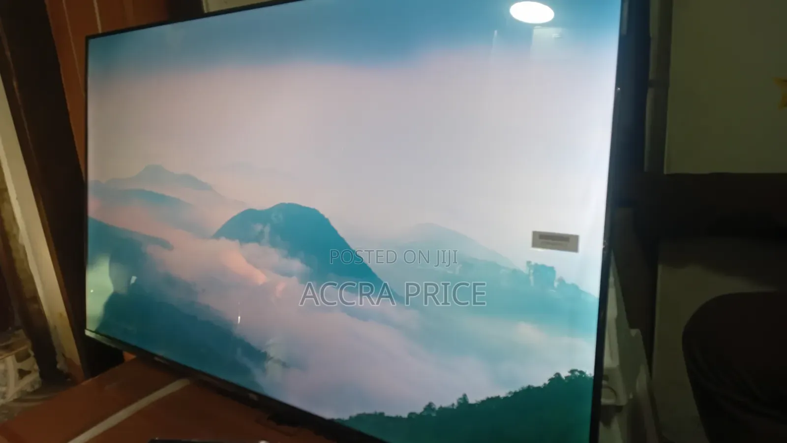 Energy Saving Television 43inches TCL Smart Televisions