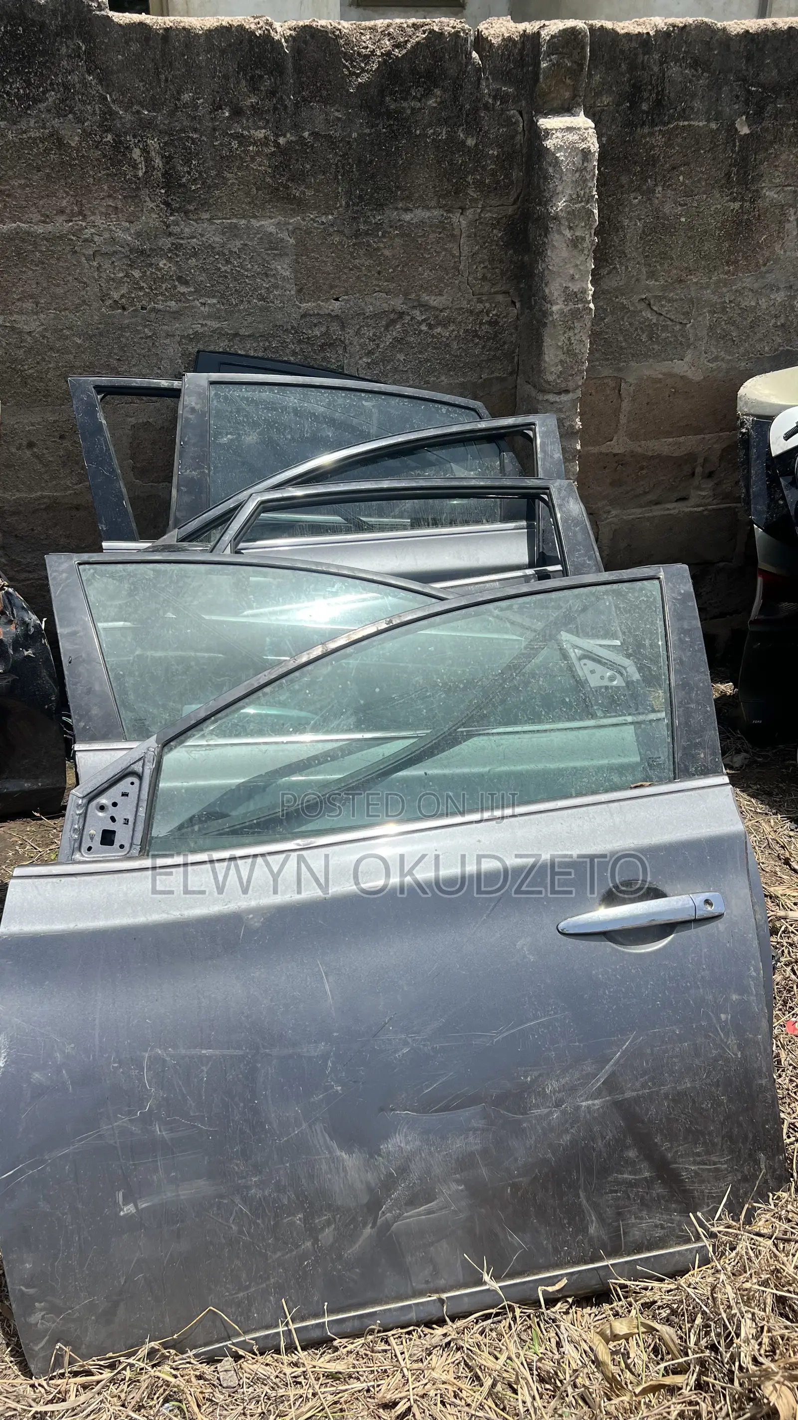 2015 Nissan Sentra Doors and Trunk