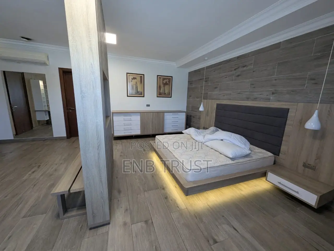 5bdrm Mansion in East Airport, Burma Camp for sale