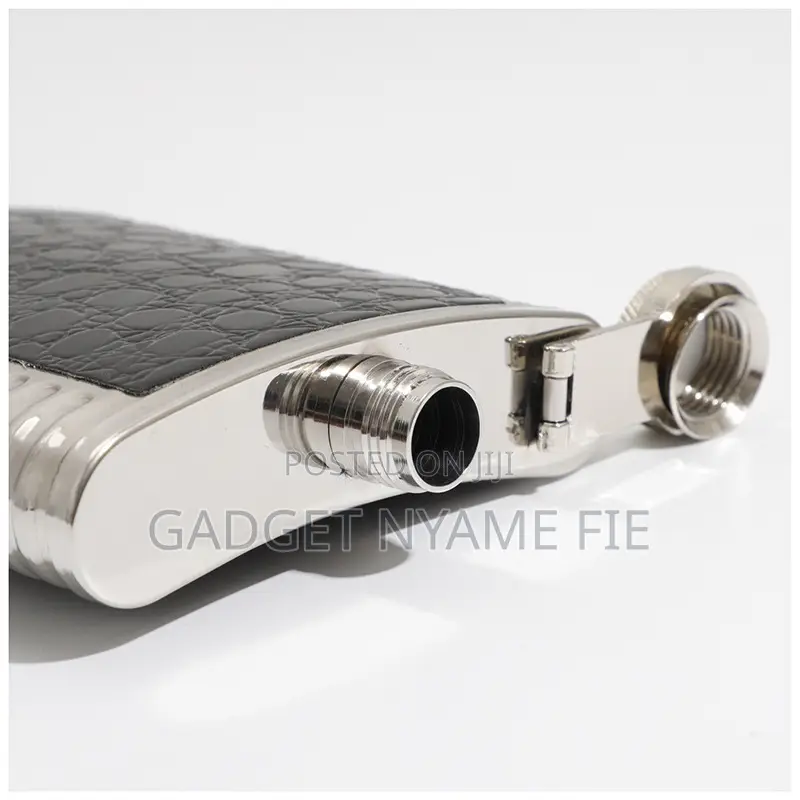 Hip/Pocket Stainless Steel Whiskey/Alcohol Flask - 280ml