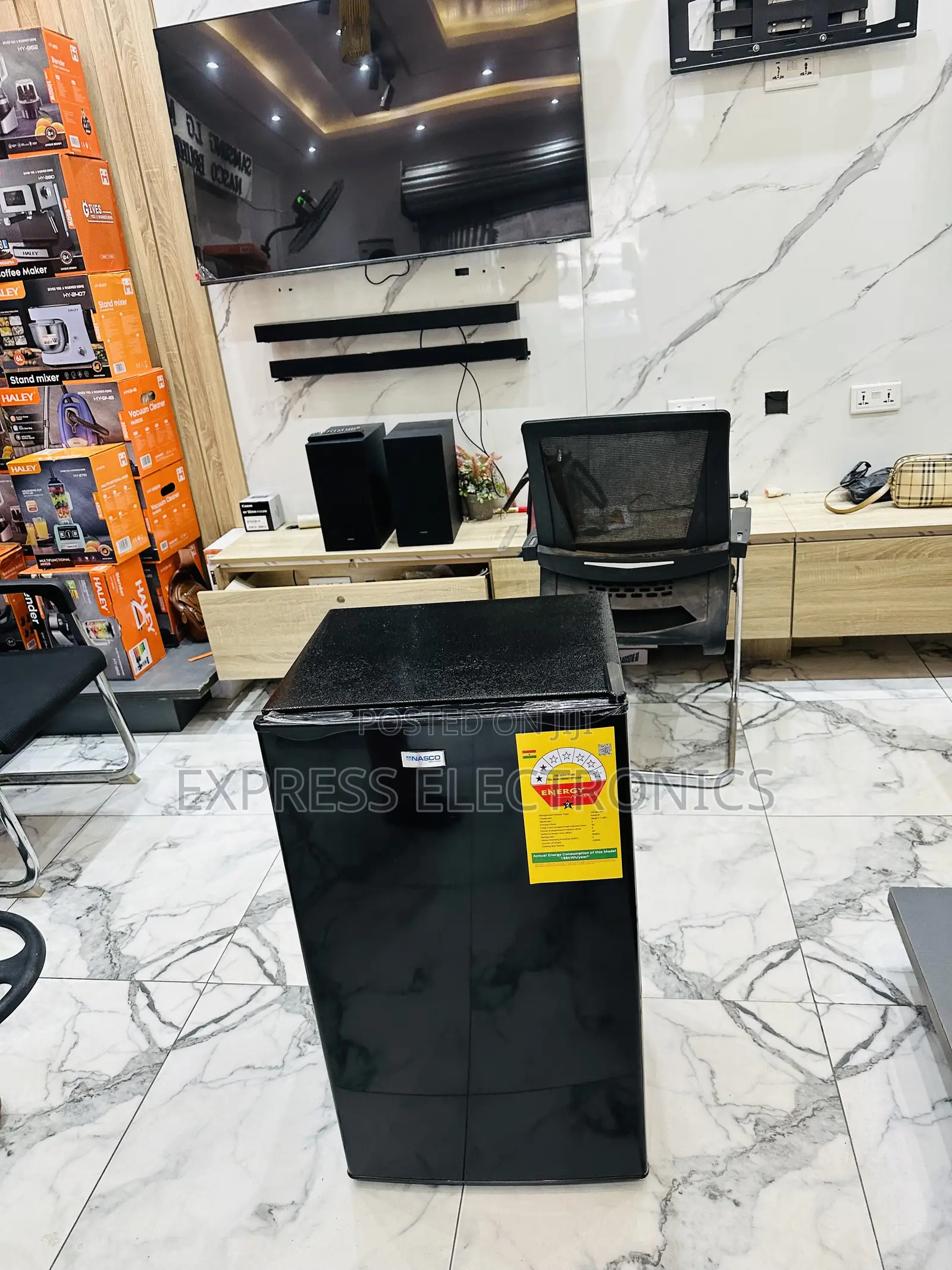 Ultra Modern Sleek Single Door Black Nasco Fridge 92l