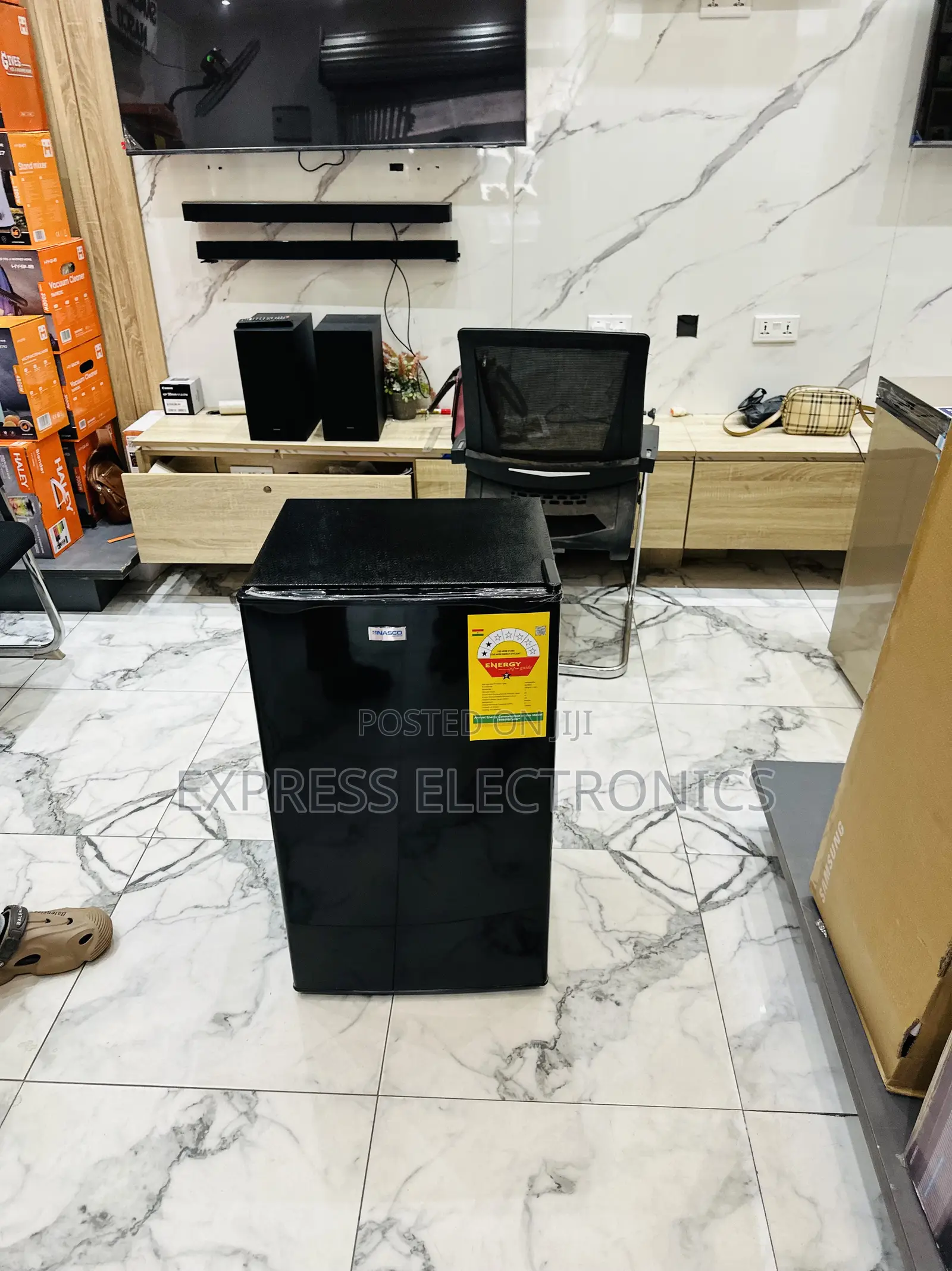 Hot Deal on 92l Fridge Nasco Black
