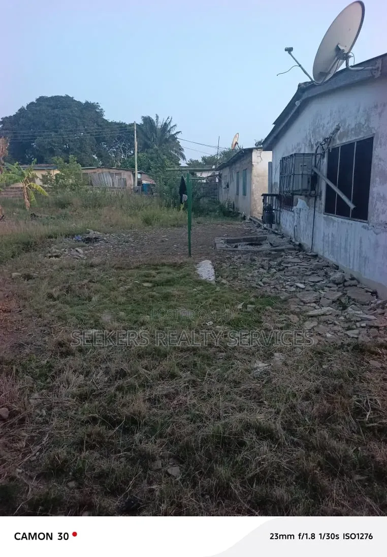 One and Half Plot of Land Freehold for Sale at Osu