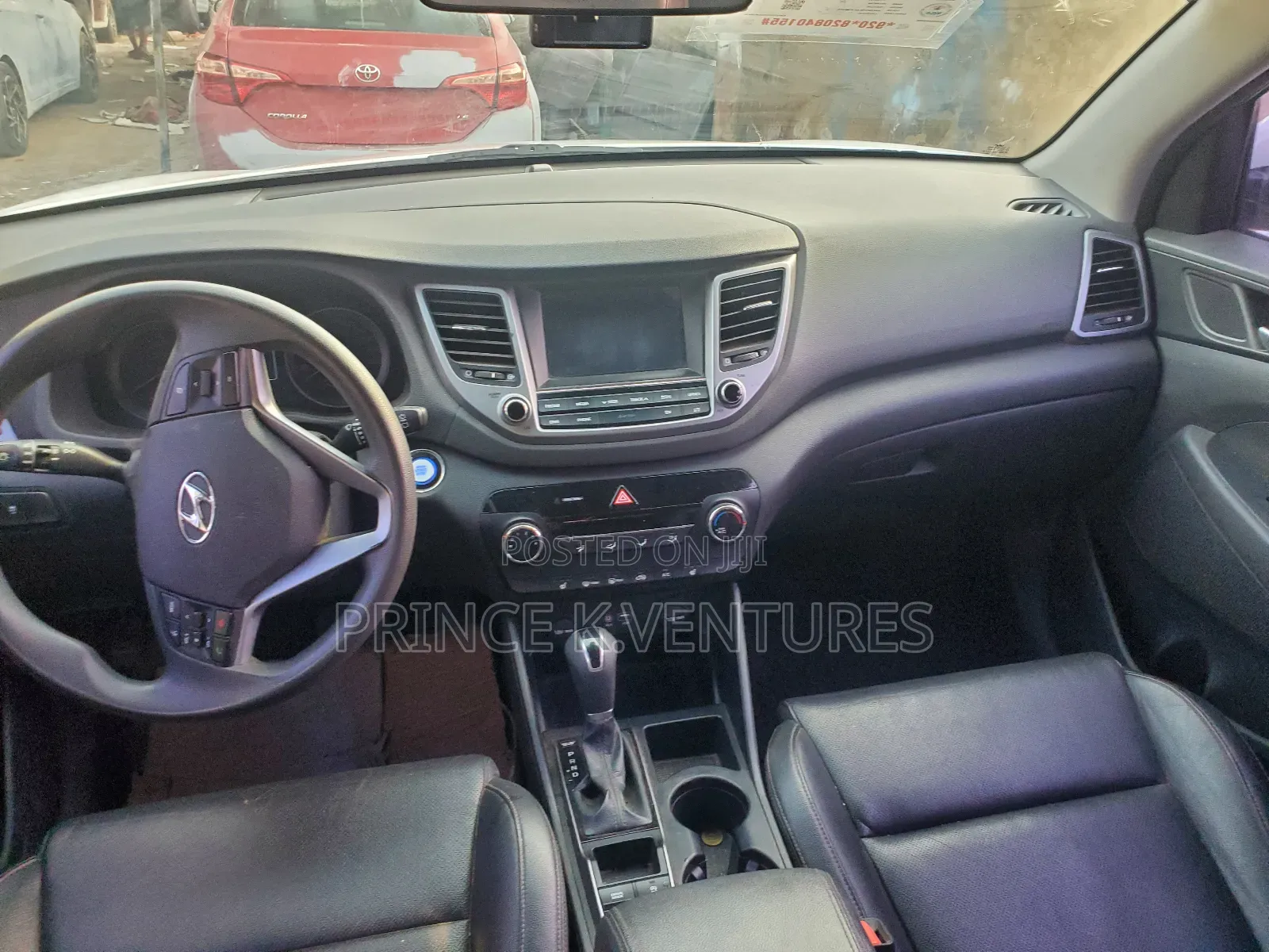 Hyundai Tucson Limited AWD 2019 White