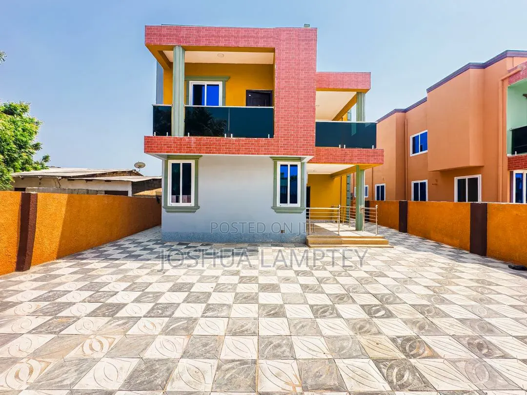 4bdrm House in Spintex Estate, Baatsona Total for sale