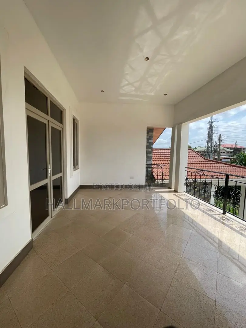 6bdrm House in East Legon for rent