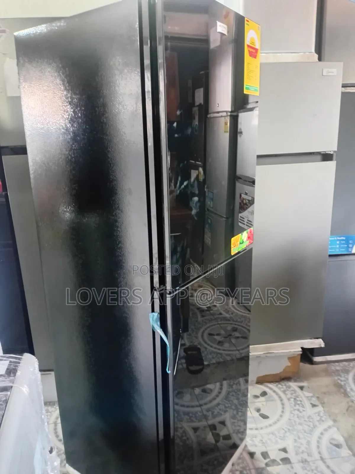 243l Black Shinny Beauty Refrigerator.