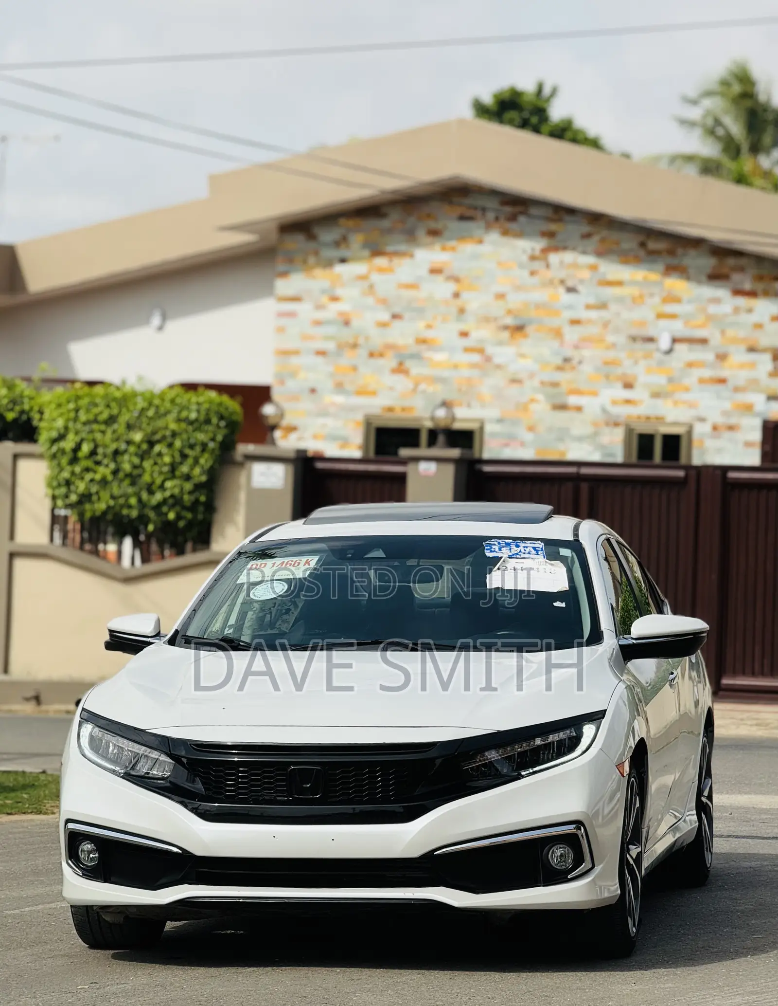 Honda Civic Touring Sedan 2019 White