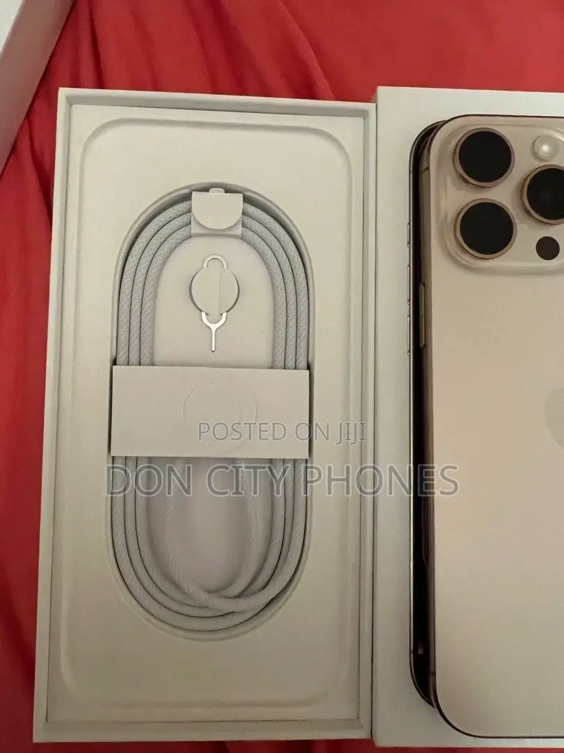 Apple iPhone 16 Pro Max 256 GB Gold