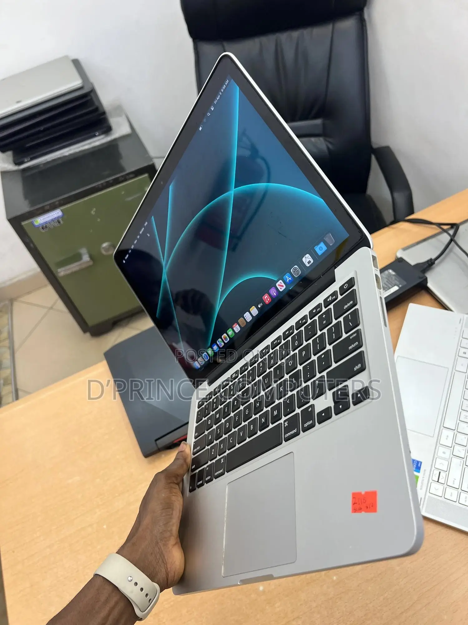 Laptop Apple MacBook Pro 2015 8GB Intel Core i5 SSD 512GB