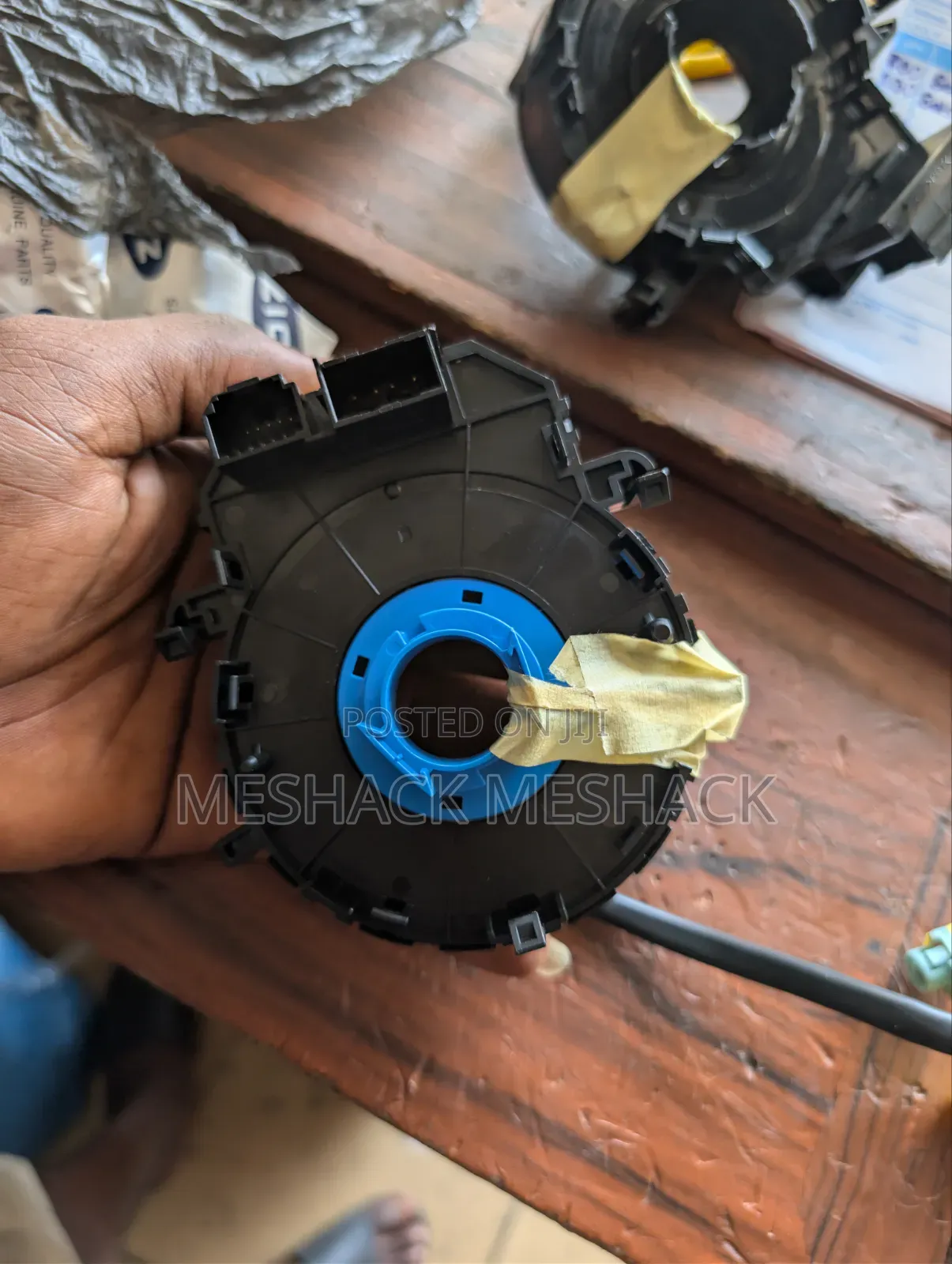 Horn Plate