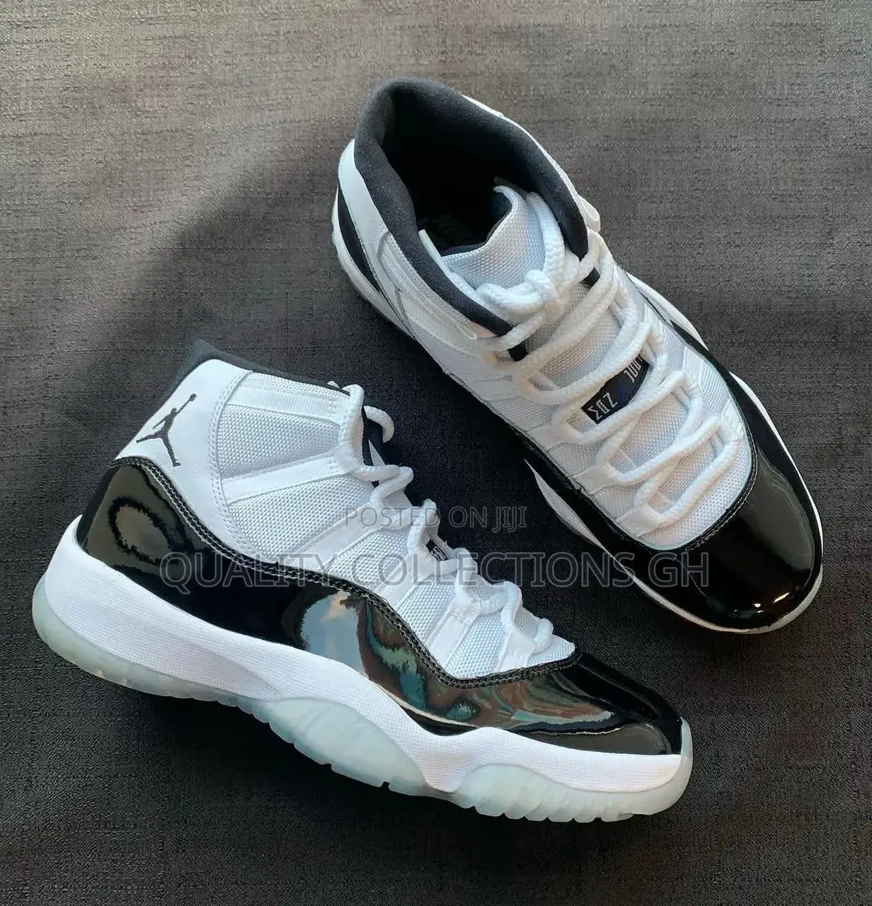 Authentic Jordan 11 Sneaker