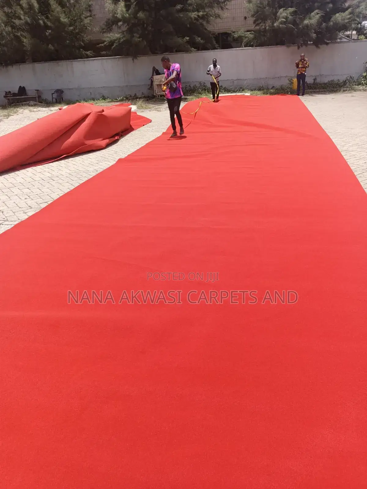 Red Plains Woolen Carpet