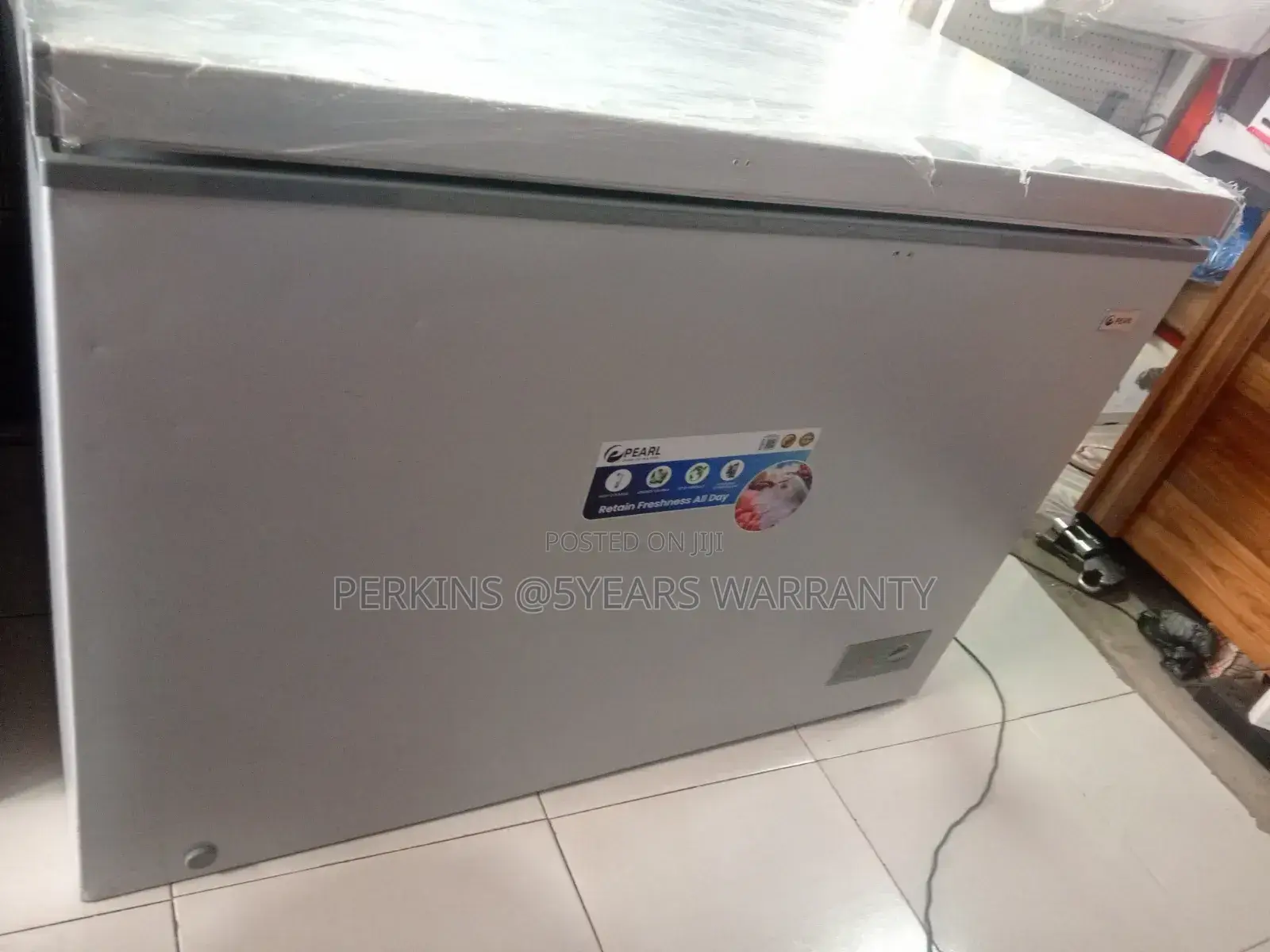 Pearl Mega Max 316liters Chest Freezer