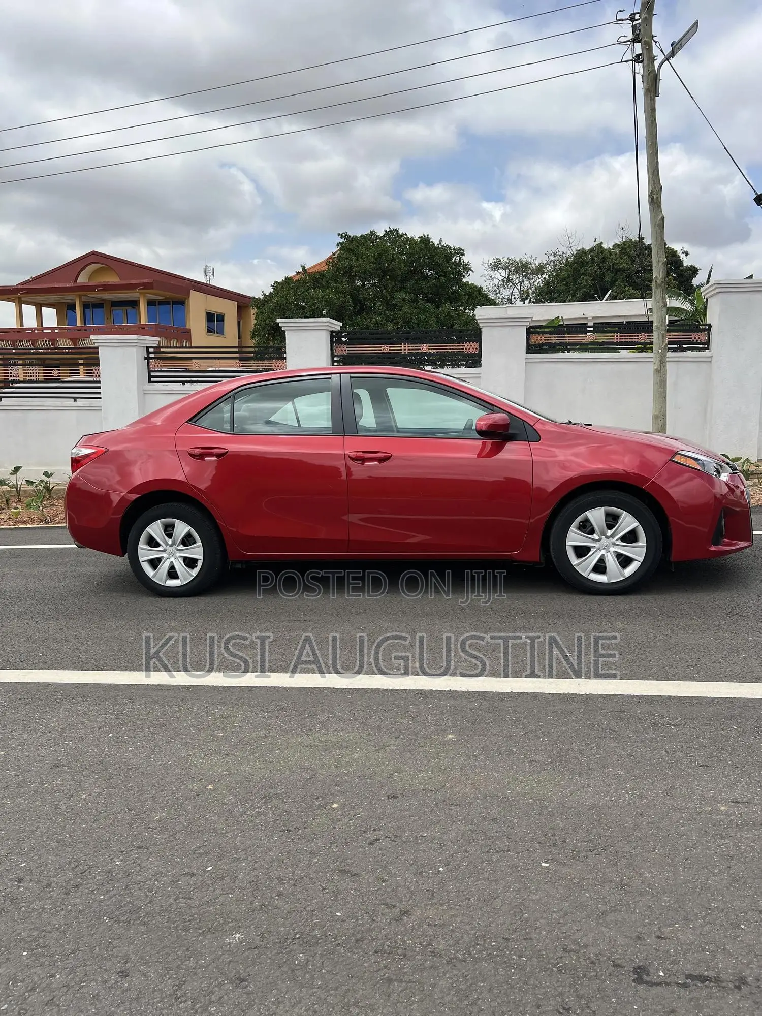 Toyota Corolla LE 4dr Sedan (1.8L 4cyl CVT) 2016 Red