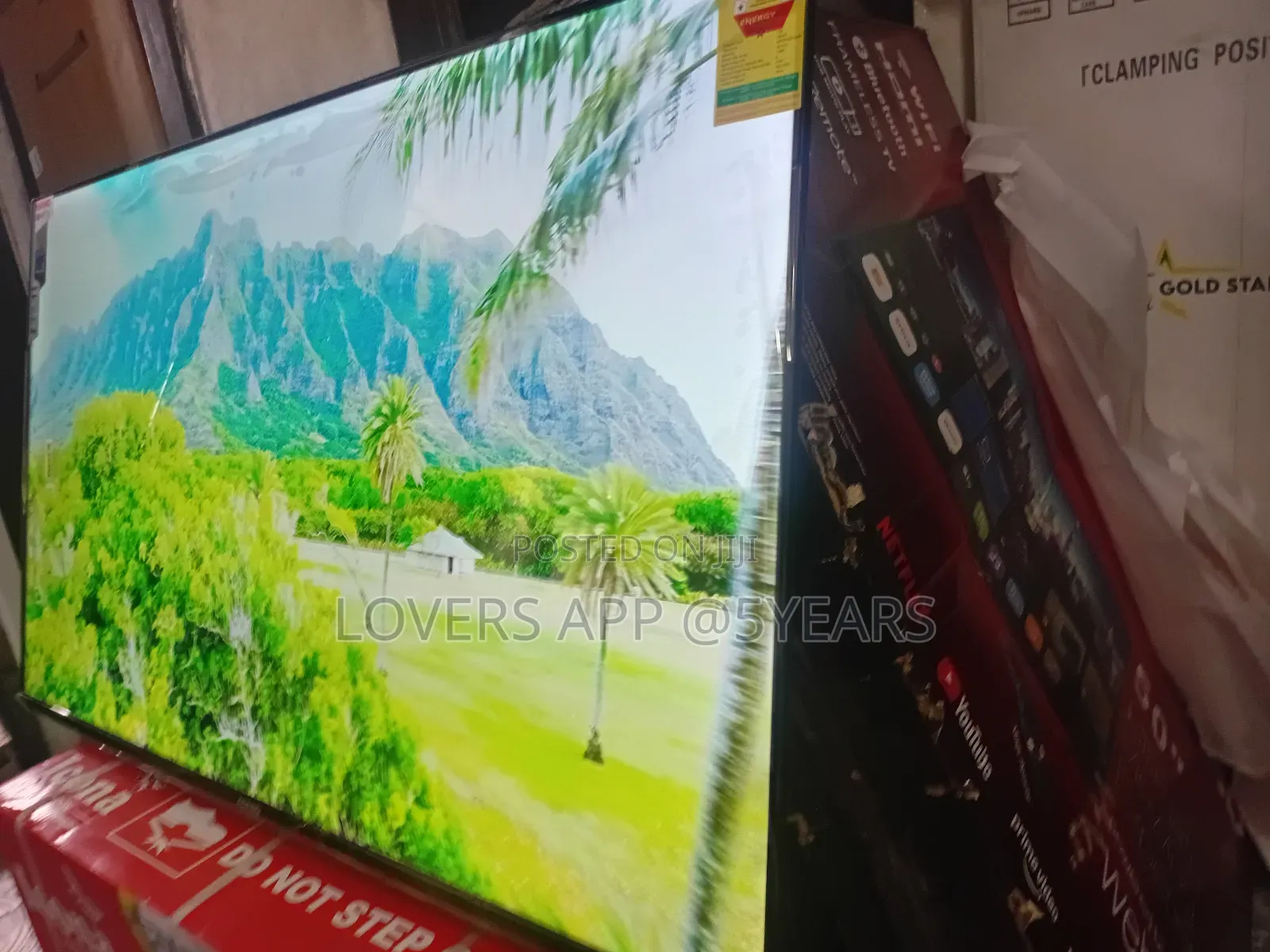 Asano 50 " Smart Led Tv With Google Play and Netflix.